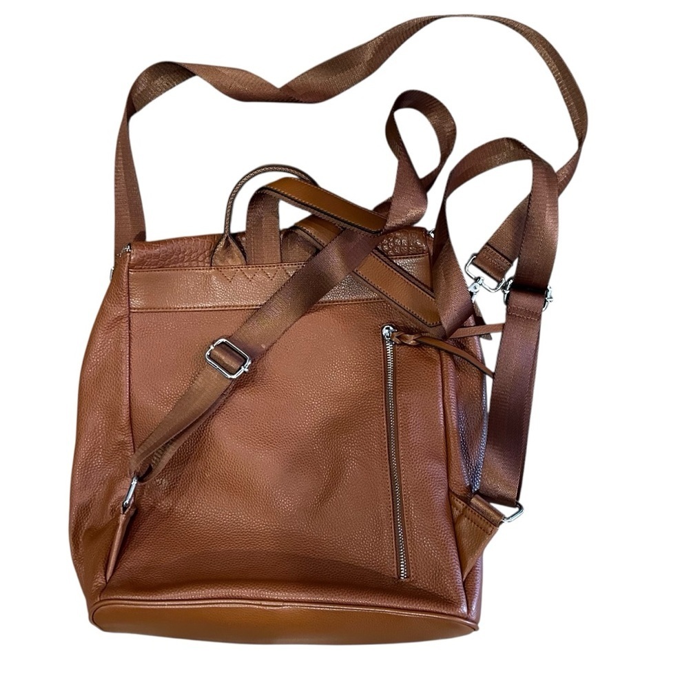 Cluci Brown Leather Backpack Crossbody Computer Bag NWOT - Picture 3 of 9